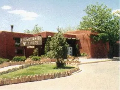 Hotel Thunderbird